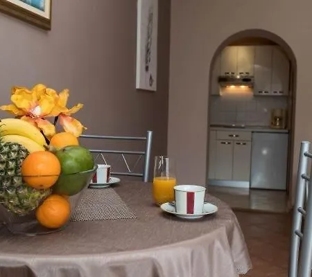 Studio In With Sea View, Terrace, Air Conditioning, Wi-fi Apartment *